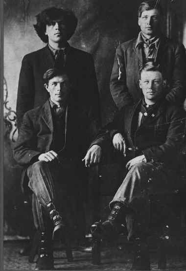 sethne-bro3.jpg (149445 bytes)